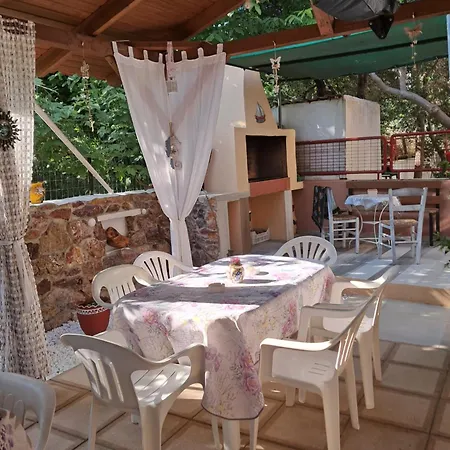 Nikos Apartamento