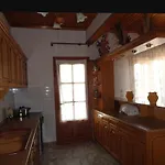 Nikos شقة *