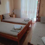 Nikos