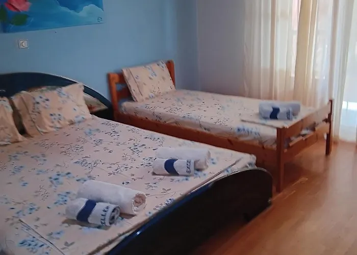 Apartament Nikos *